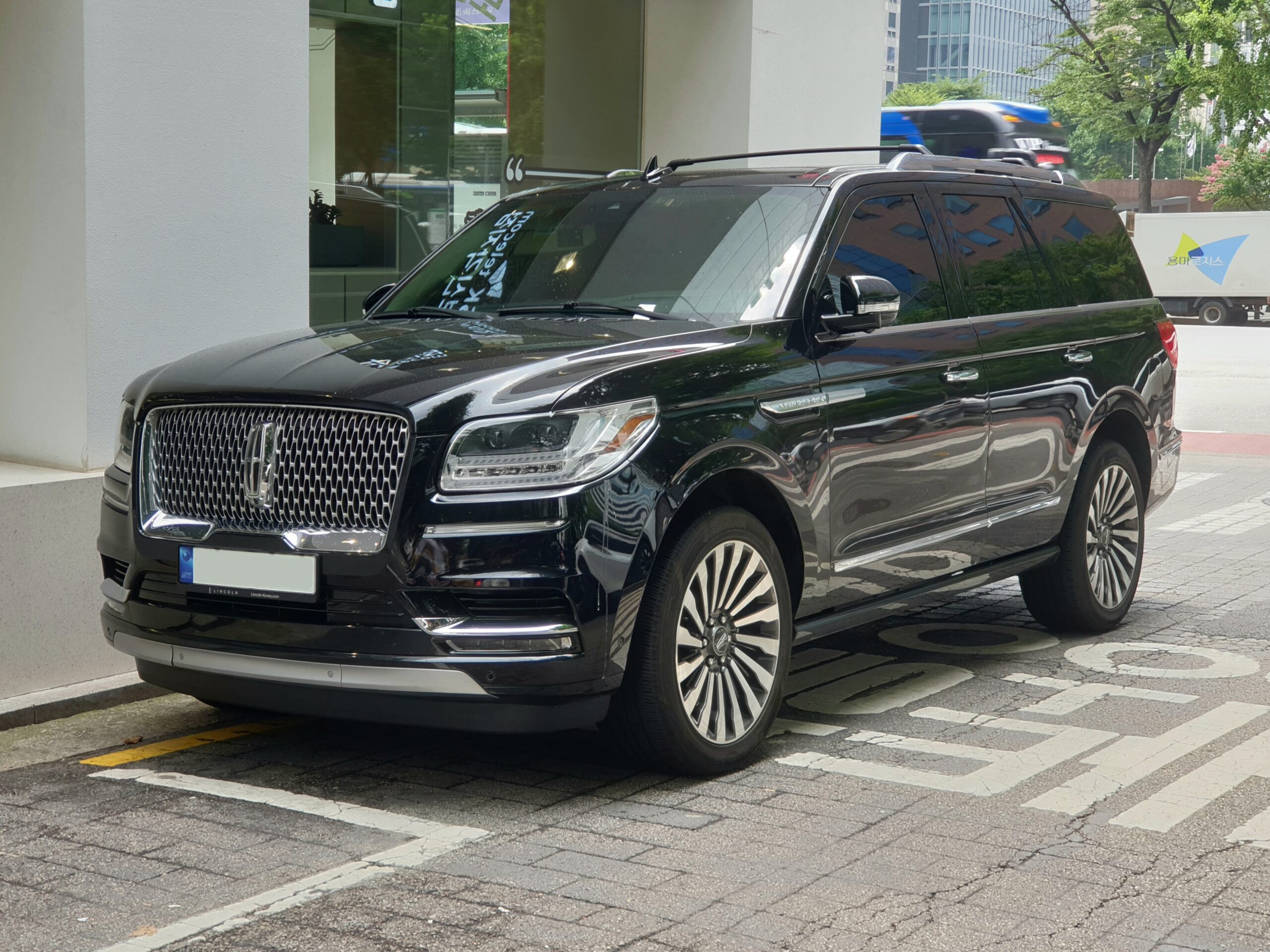Luxury Chauffeur Service LA