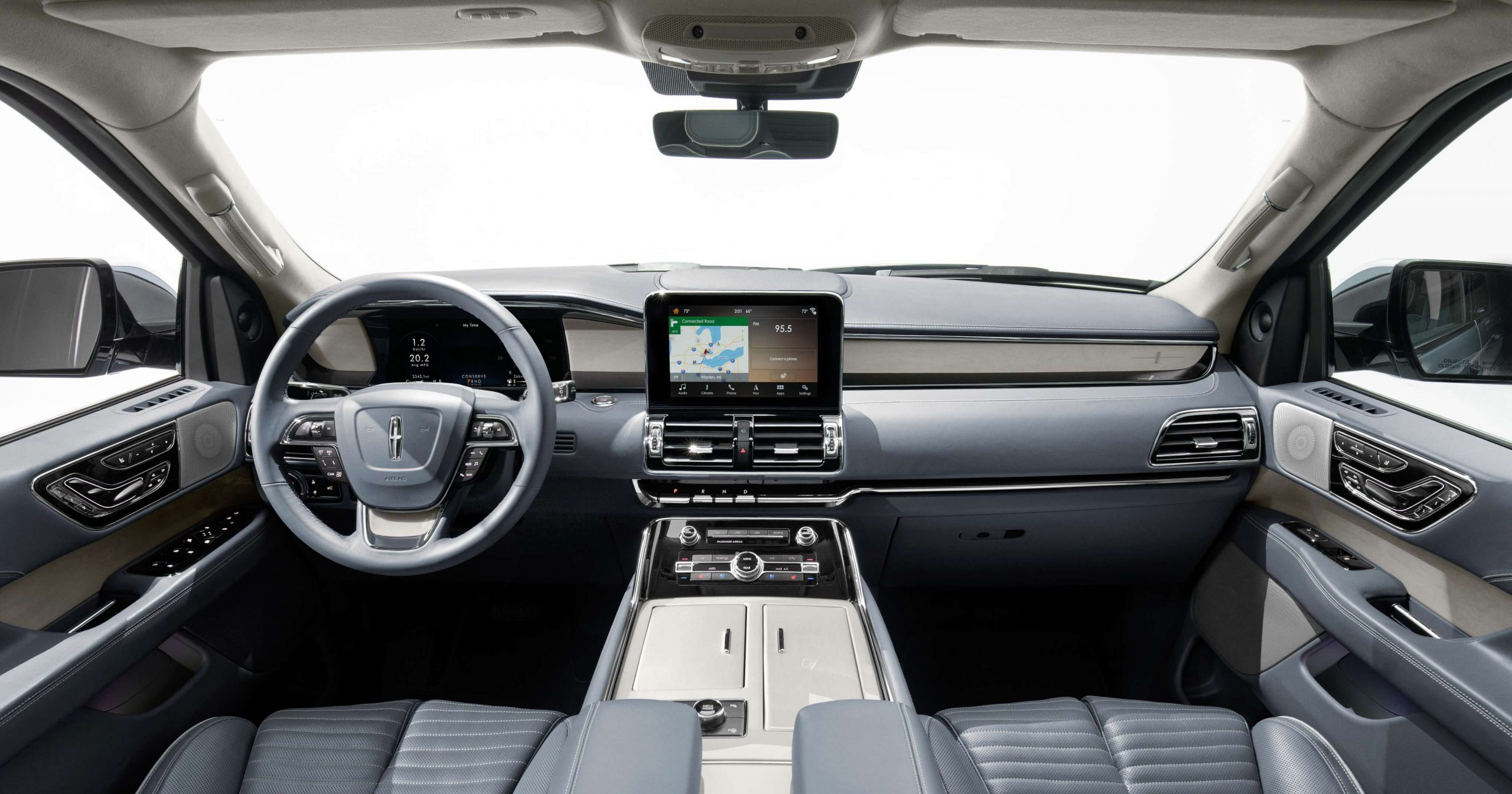 Lincoln Navigator interior